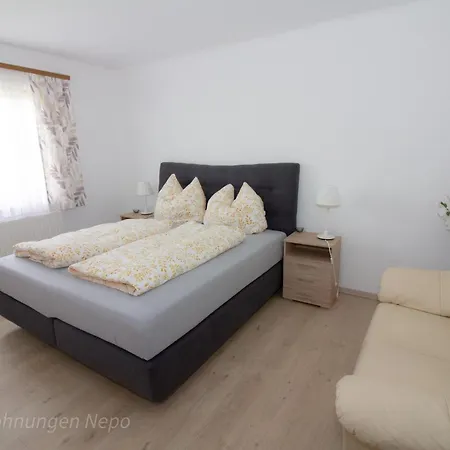 Nepo Apartment Peratschitzen