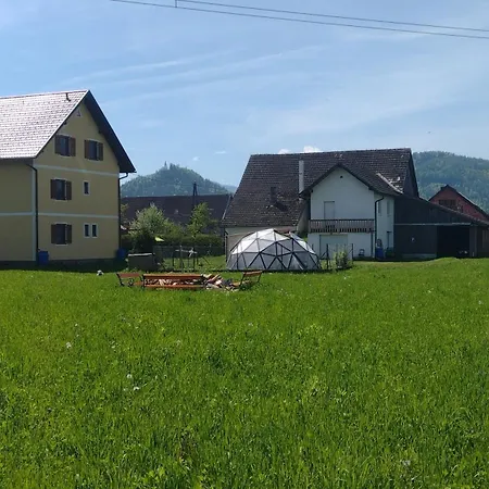 Nepo * Peratschitzen
