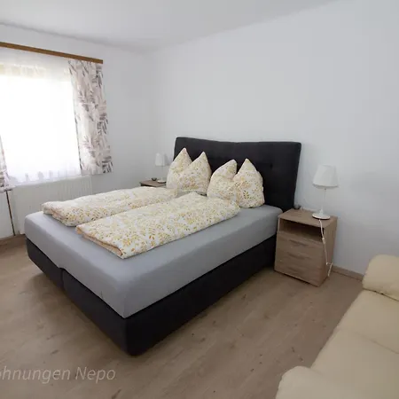 Nepo Apartment Peratschitzen